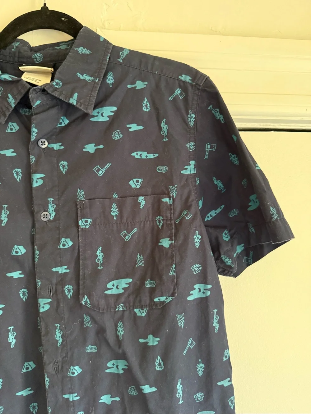 The North Face Navy Short-Sleeve Button-Up with Teal Graphic Print